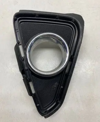 Toyota RAV 4 (XA40) Front fog light trim/grill 5212742160 5203042050