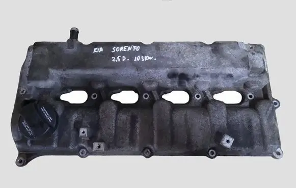 KIA Sorento Rocker cam cover