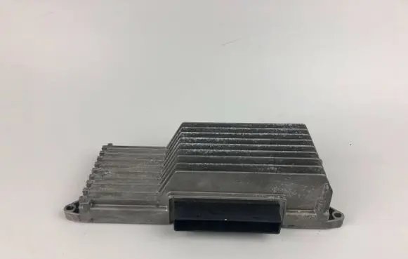 Audi A5 8T 8F Sound amplifier 8R1035223A