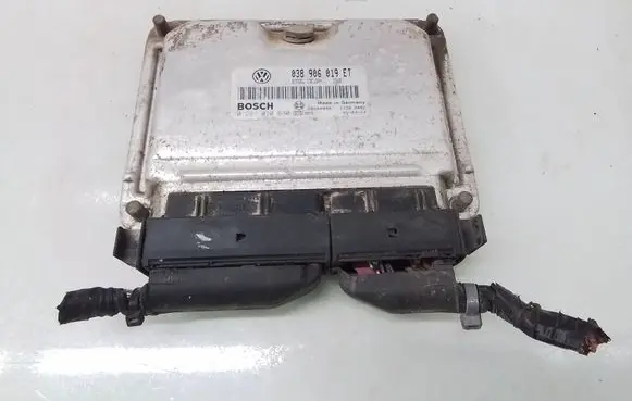 Volkswagen Sharan Engine control unit/module 038906019ET