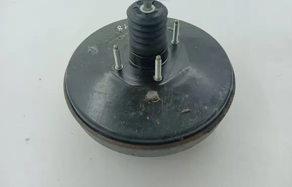 Honda CR-V Brake booster 0204051829