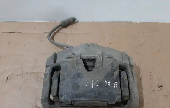 Volvo V70 Front brake caliper