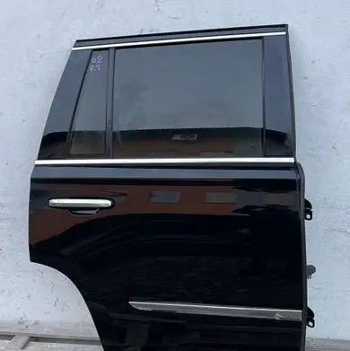 Cadillac Escalade IV Front door 17045234545440269