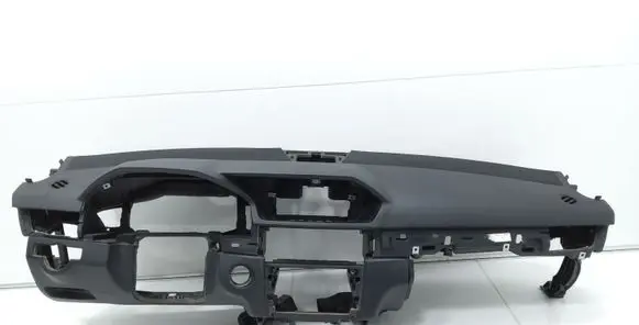 Mercedes-Benz E W212 Dashboard