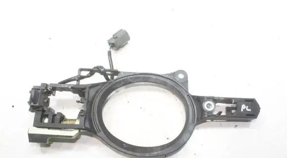 Mitsubishi Outlander Front door exterior handle/bracket 