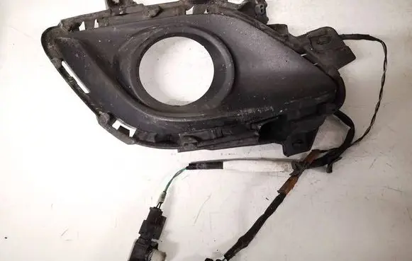 Mazda 6 Front bumper lower grill 