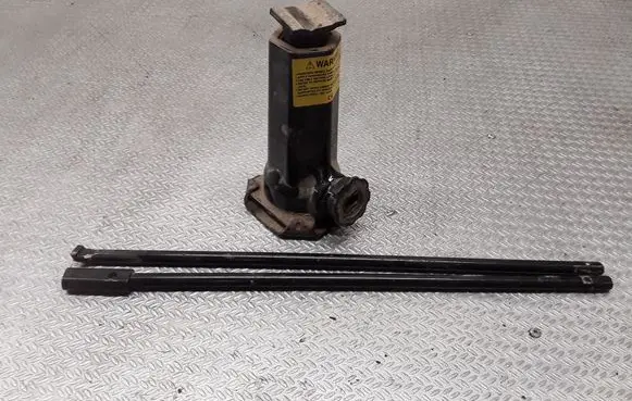 Opel Frontera B Lift Jack 