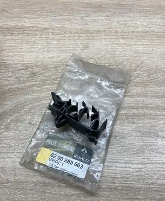 Renault Megane II Other body part 8200285663
