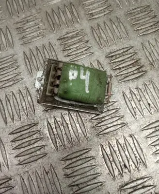 Volkswagen PASSAT B4 Heater blower motor/fan resistor 701959263A