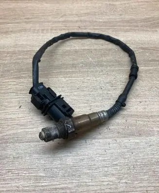 Audi A8 S8 D3 4E Lambda probe sensor 03C906262 0258017194