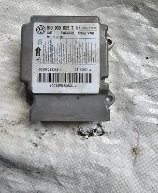 Volkswagen Golf Plus Airbag control unit/module 1KO909605T