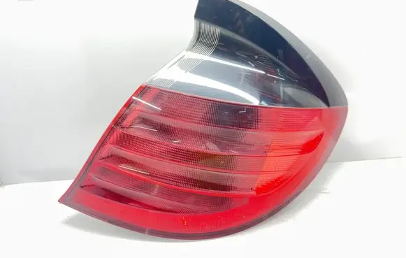 Mercedes-Benz C W203 Rear/tail lights A2038200664