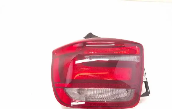BMW 1 F20 F21 Rear/tail lights 7270097