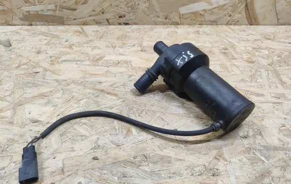 Jaguar XJS Electric auxiliary coolant/water pump
