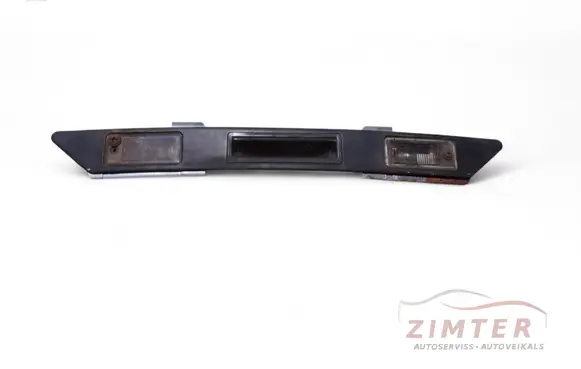 Audi A4 S4 B7 8E 8H Number plate light 8E0827657D