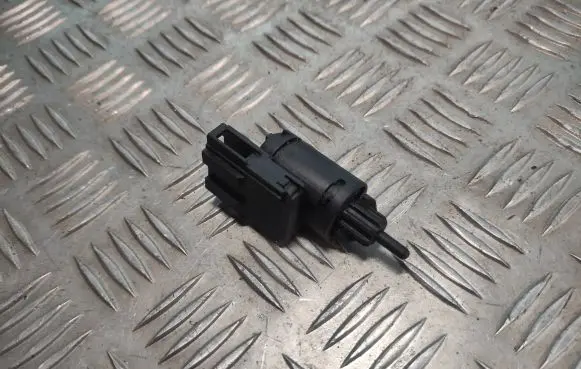 Audi A6 S6 C6 4F Brake pedal sensor switch 4400107