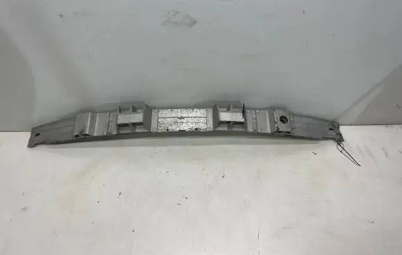 BMW 6 F12 F13 Front bumper cross member 7211487