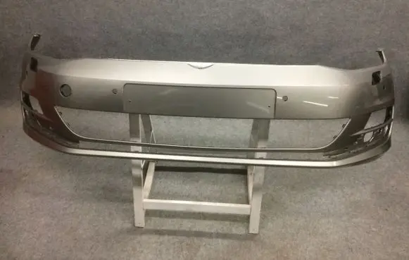 Volkswagen Golf VII Front bumper 5G0807221