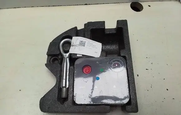 BMW X1 E84 Tool set 6793708 HS708