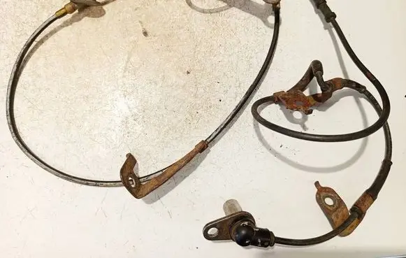 Mazda 626 ABS brake wheel speed sensor 