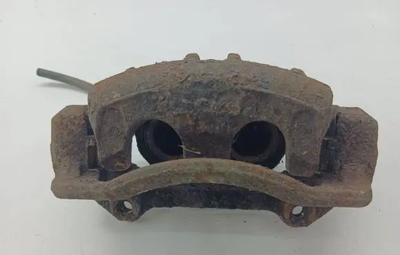 Hyundai Santa Fe Front brake caliper BG140102