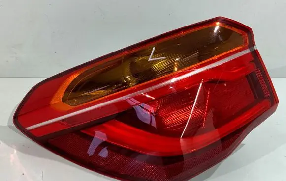 BMW X1 F48 F49 Rear/tail lights 7488545