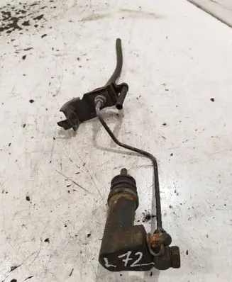 Hyundai i30 Clutch master cylinder
