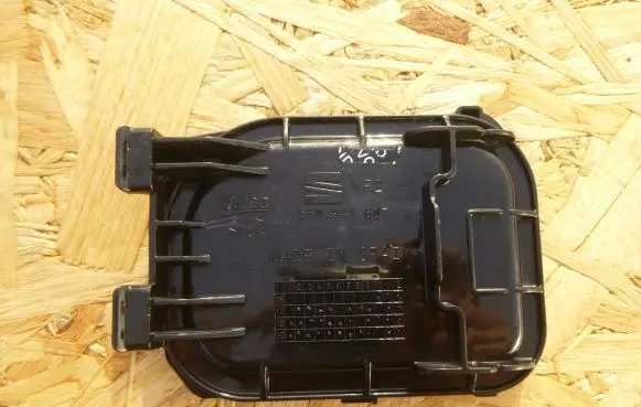 Seat Ibiza V (KJ) Headlight/headlamp dust cover 6F0941607