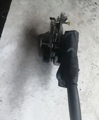 Peugeot 407 Handbrake/parking brake lever assembly 96828471
