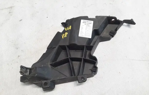 Audi A7 S7 4G Front bumper mounting bracket 4G8807284A