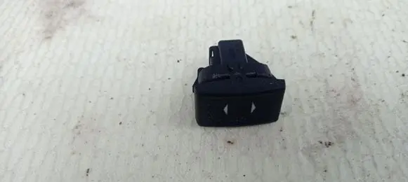 Ford Mondeo Mk III Electric window control switch