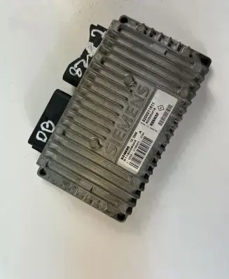 Renault Laguna II Gearbox control unit/module 8200211611 S118038004A
