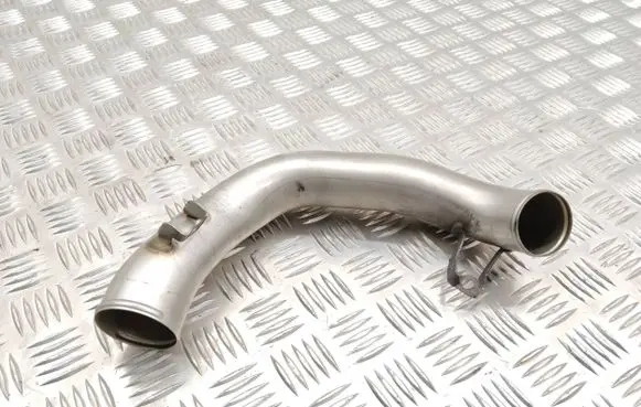 Mercedes-Benz CLS C218 AMG Air intake hose/pipe