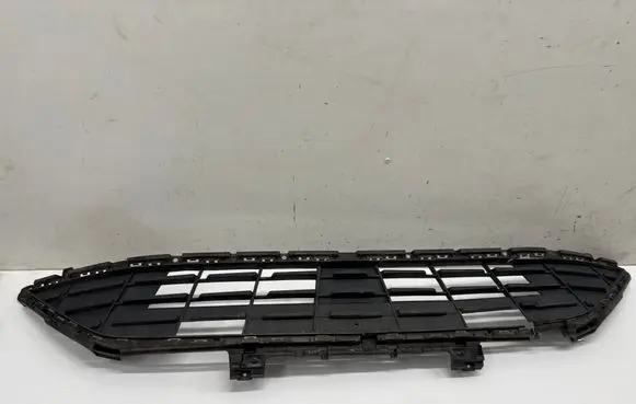 Hyundai Tucson IV NX4 Front bumper lower grill 86531N7CA0
