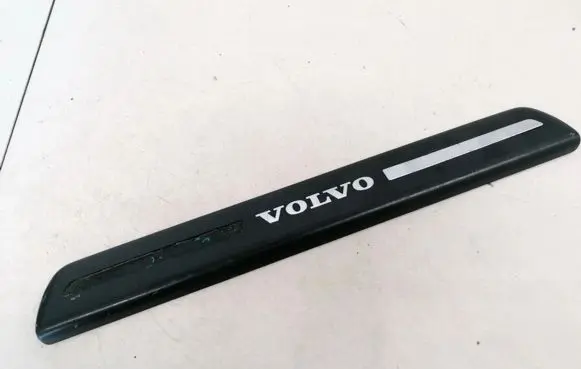 Volvo V50 Front sill trim cover 08622671