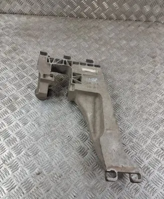 Jaguar F-Pace Gearbox mounting bracket HK835060EC