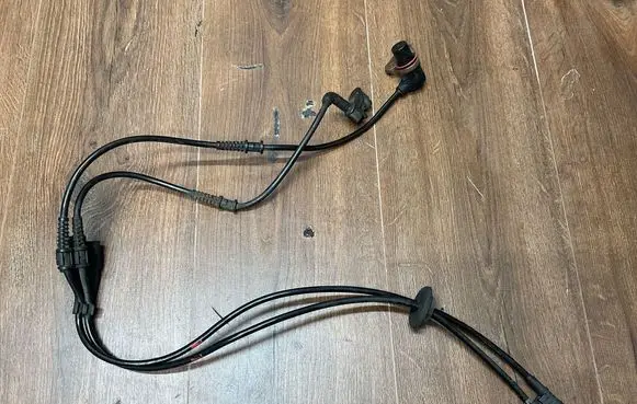 Mercedes-Benz SL R129 ABS brake wheel speed sensor A0325454228 0265006291 A1295403617
