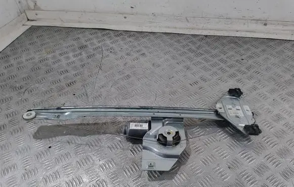 Peugeot Partner Front door window regulator with motor 402104B