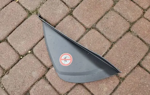 Renault Zoe Panel trim 689213298R