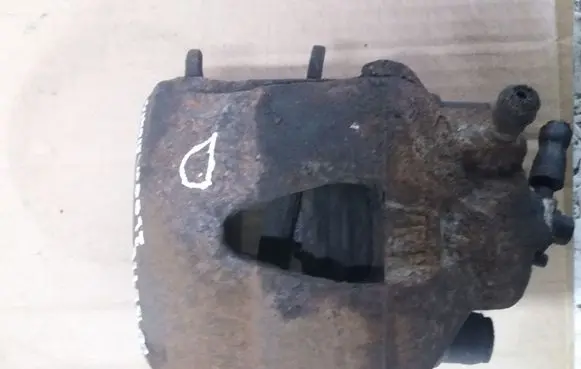 Volkswagen New Beetle Rear brake caliper