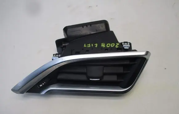 Peugeot 308 Dashboard side air vent grill/cover trim 96778766