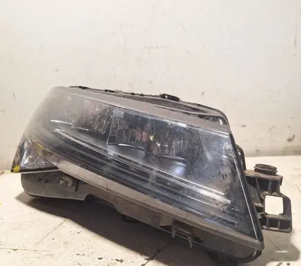 Skoda Superb B8 (3V) Headlight/headlamp 3V1941016C 16072020