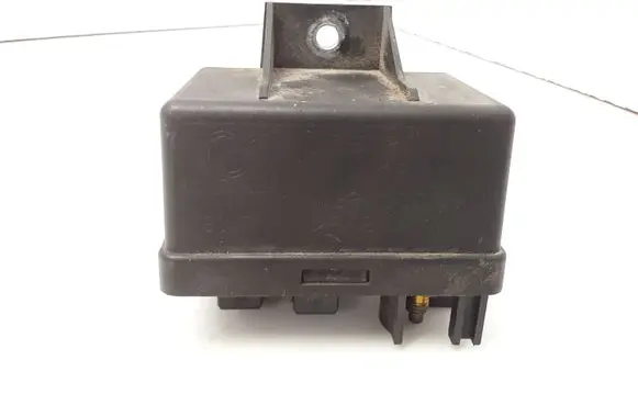 Fiat Croma Glow plug pre-heat relay 55193073 38430003