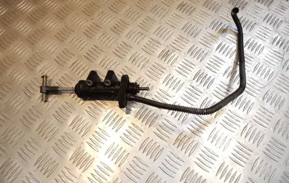 Audi A6 S6 C6 4F Clutch master cylinder 4F0721401A 4F0721401 30292