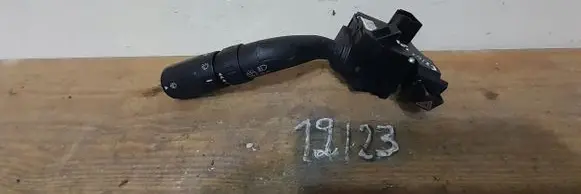 Ford Escape II Tailgate/trunk/boot open switch 191619861684