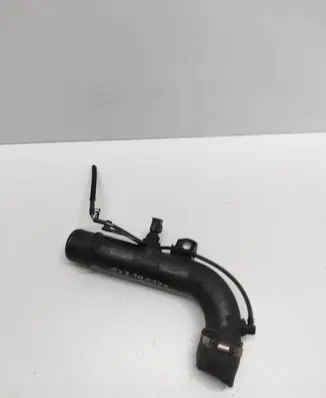 Toyota Avensis T250 Intercooler hose/pipe 173620R011