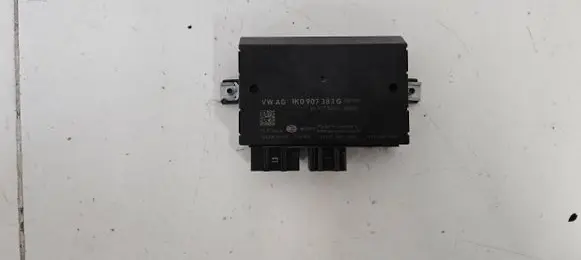 Volkswagen Tiguan Tow bar trailer control unit/module 1K0907383G 3B001001 1K0907383H