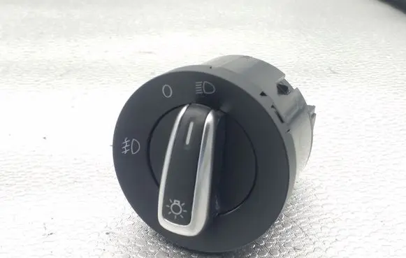 Volkswagen Golf VI Light switch 3C8941431G