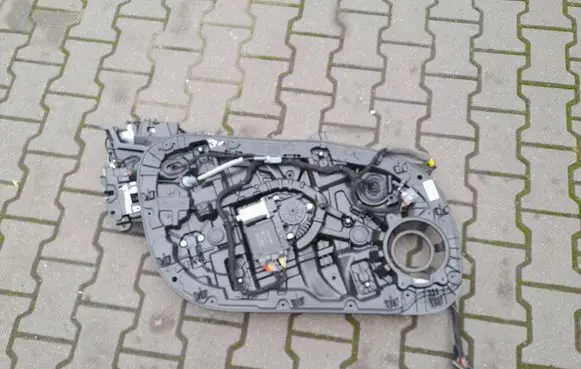 Volvo S90, V90 Front door window regulator with motor 31378592
