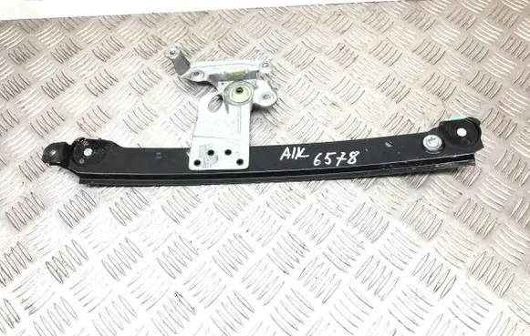 Volvo V70 Rear door manual window regulator 